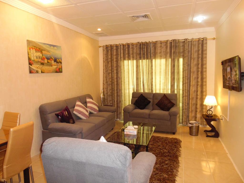 Leader Apartments 2 Kuwait City Habitación foto